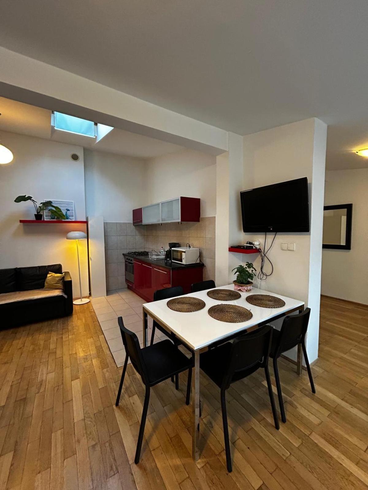 Golden Apartments With Lift - Old Town — Photos 3